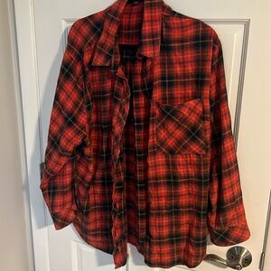 Women’s Oversized Button Down Flannel Shirt